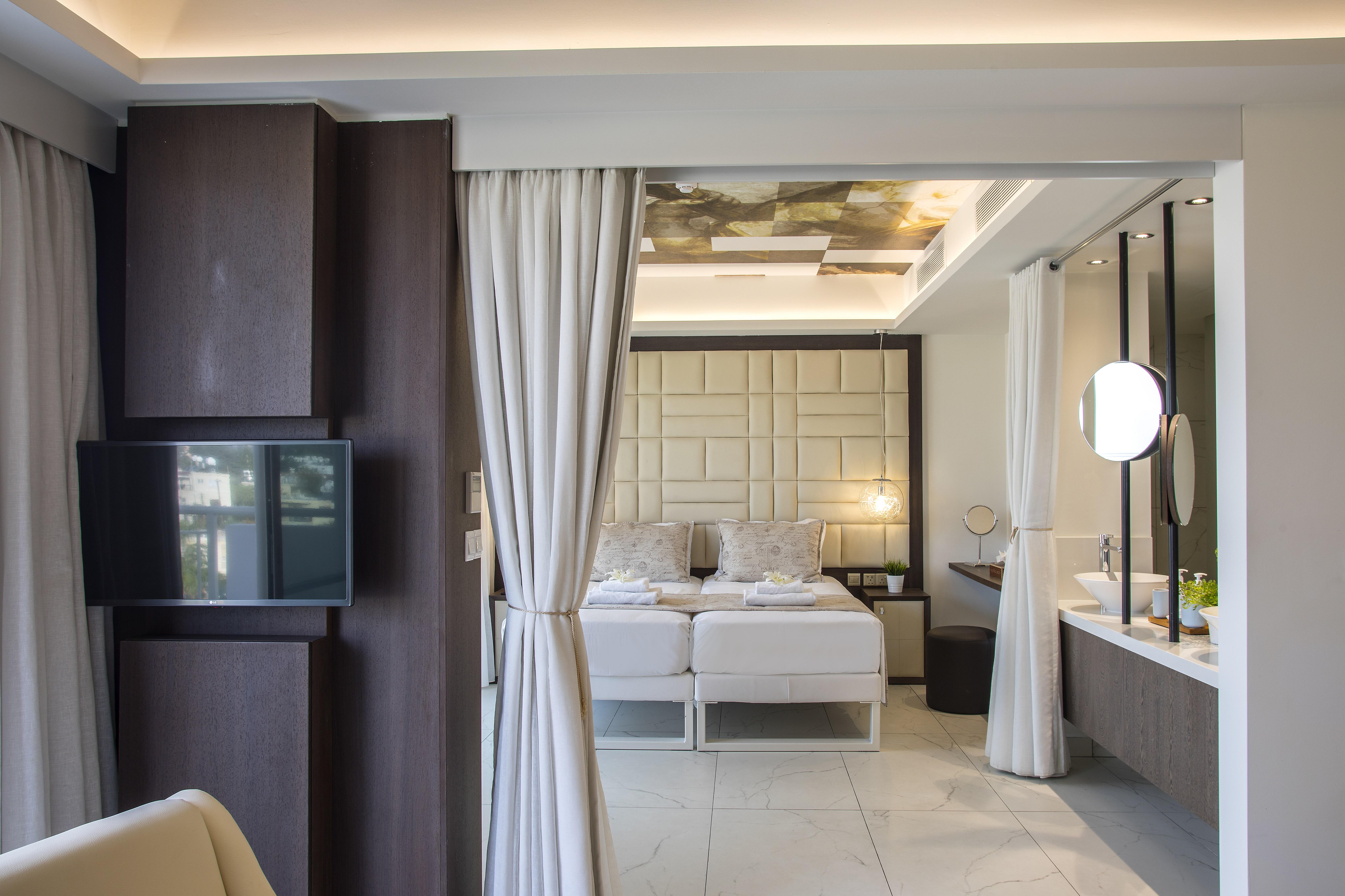 King Jason Paphos - Designed For Adults By Louis Hotels Exterior photo