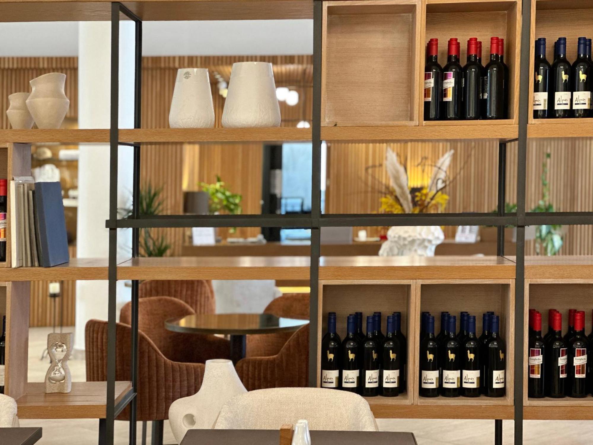 King Jason Paphos - Designed For Adults By Louis Hotels Exterior photo