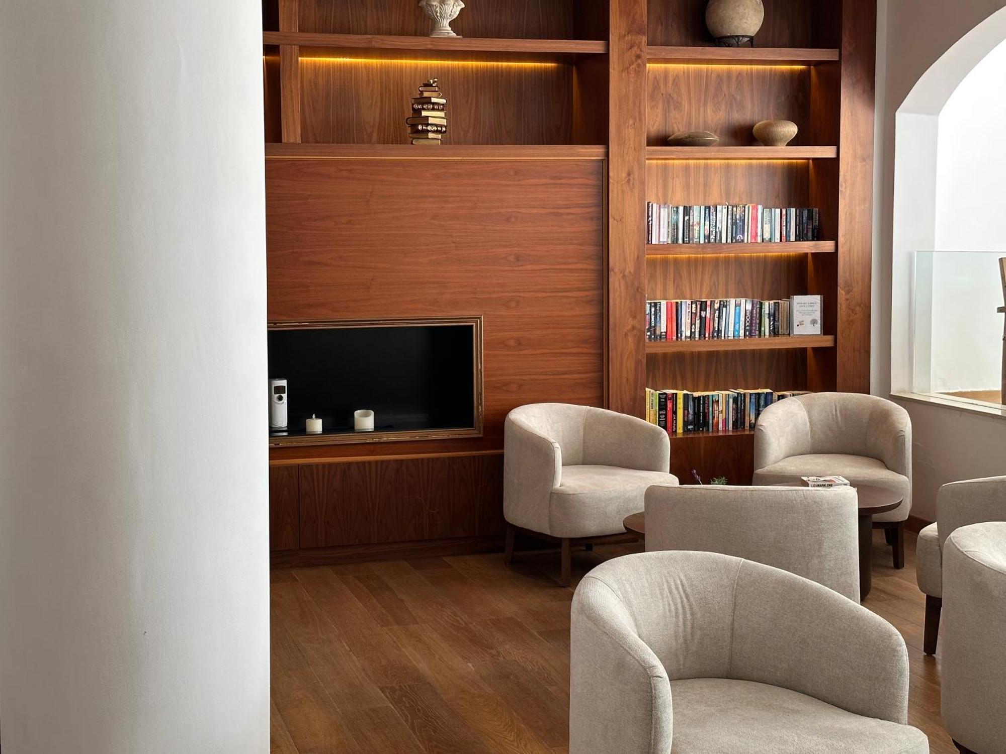 King Jason Paphos - Designed For Adults By Louis Hotels Exterior photo